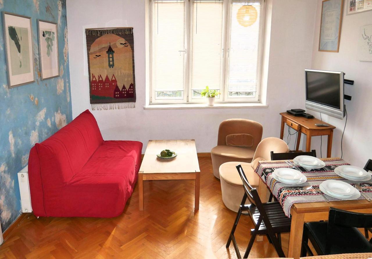 קרקוב Tenement Apartment 90M2 City Center מראה חיצוני תמונה