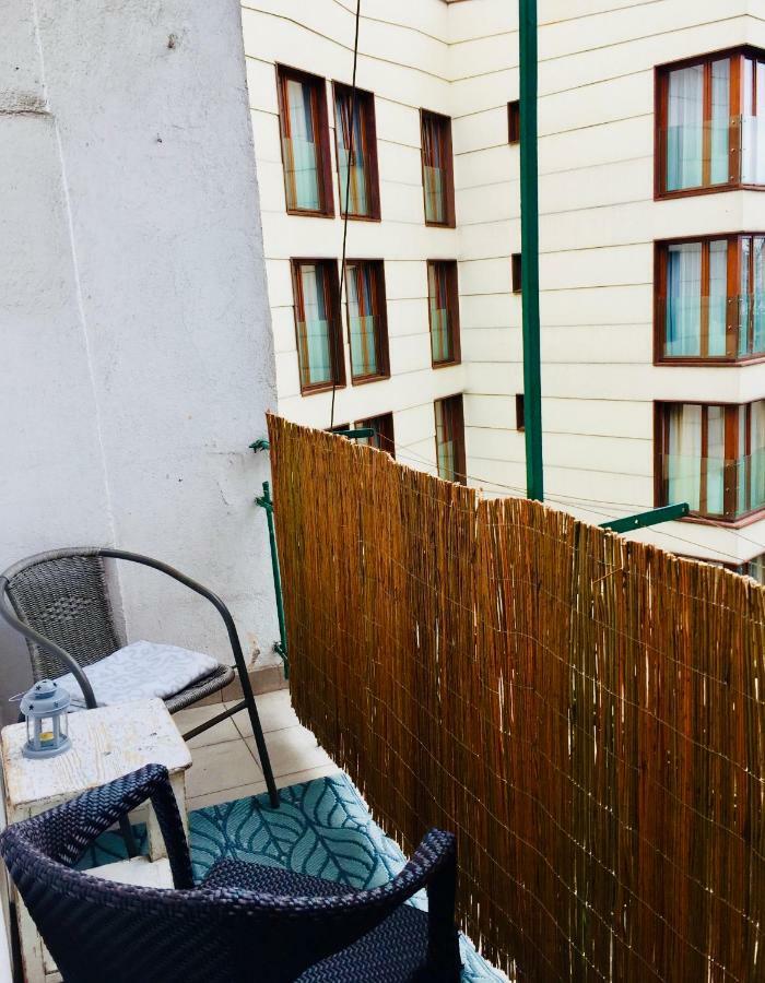 קרקוב Tenement Apartment 90M2 City Center מראה חיצוני תמונה