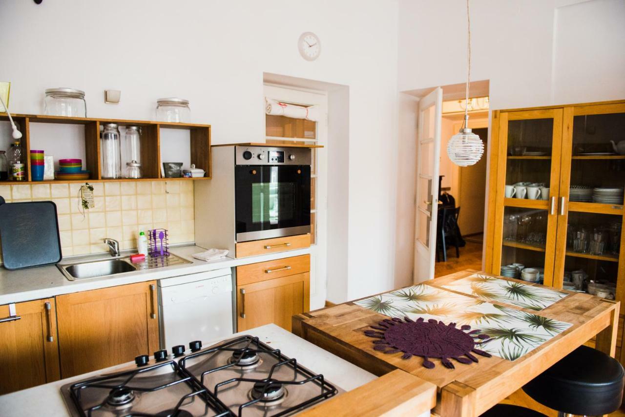 קרקוב Tenement Apartment 90M2 City Center מראה חיצוני תמונה